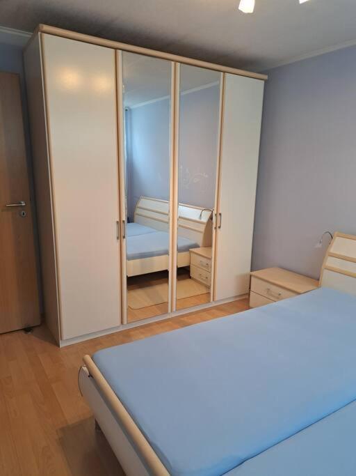 Schoene 2 Zimmer Wohnung Фюрт Екстер'єр фото
