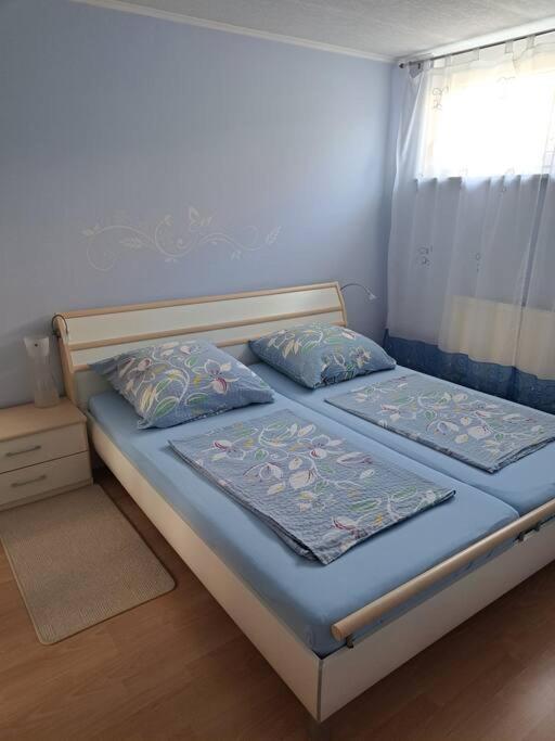 Schoene 2 Zimmer Wohnung Фюрт Екстер'єр фото