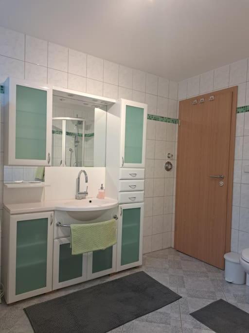Schoene 2 Zimmer Wohnung Фюрт Екстер'єр фото